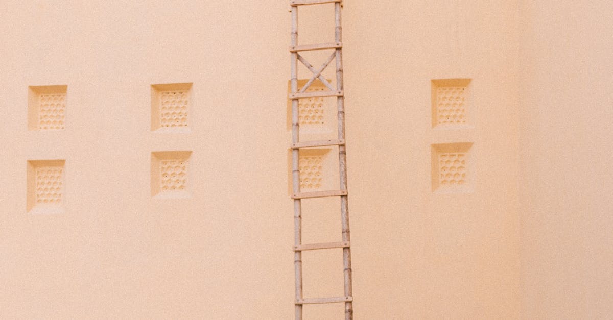 Selecting the Right Paint for Brisbane's Industrial Environments